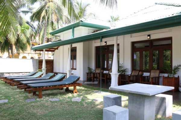 Lohas Beach Resort Villa