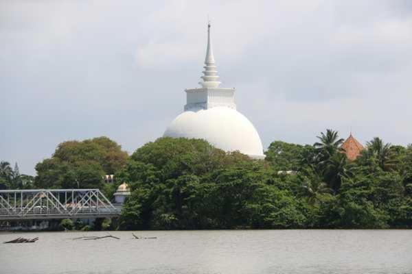 Lohas Beach Resort Villa