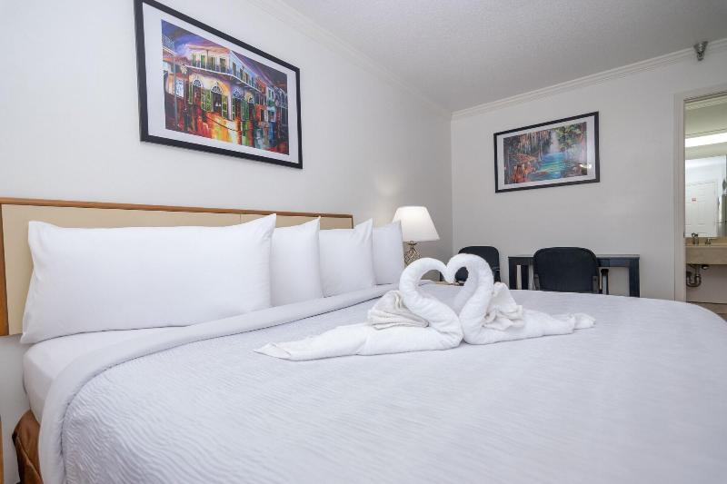 فندق على الطريق Contempra Inn