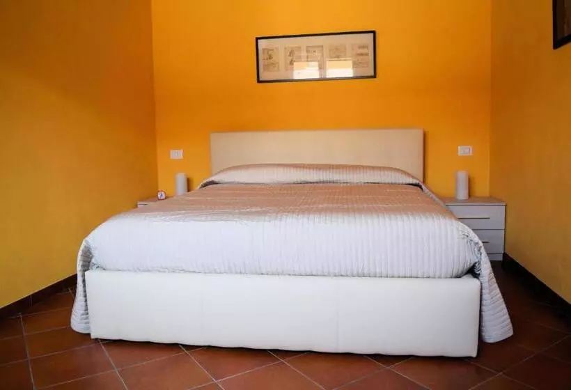 Pension (Hôtel basse catégorie) Corte Certosina