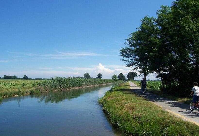 ペンション Corte Certosina