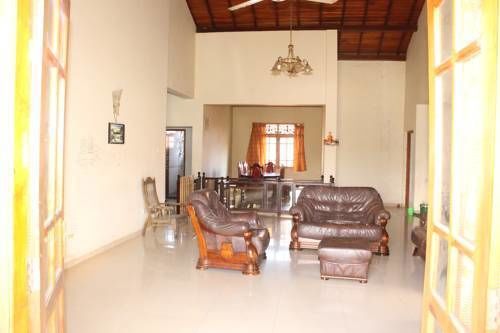 Пансион Diamond House