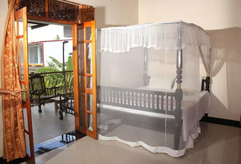 膳宿费 Diamond House