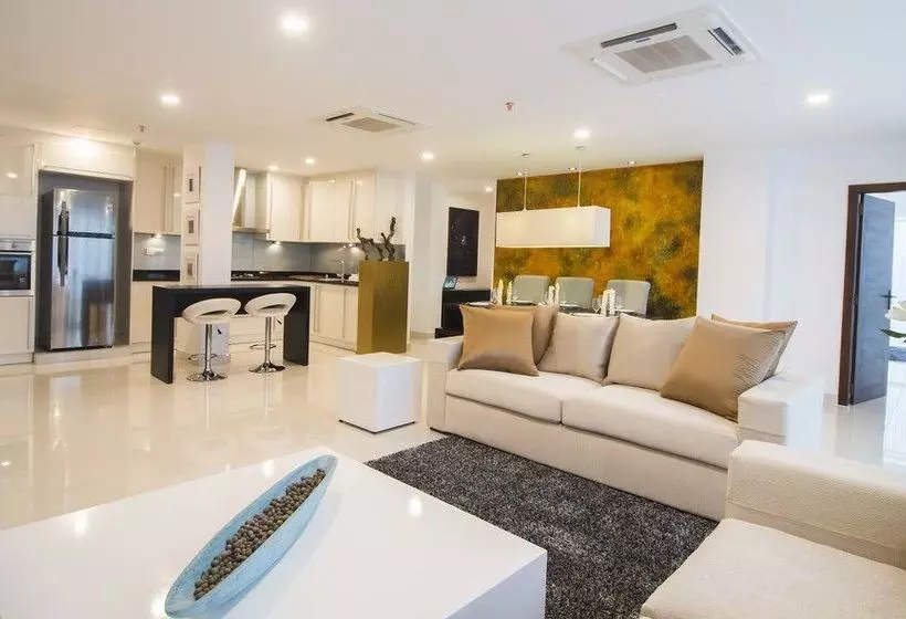 Platinum One Suites 3 Bedroom