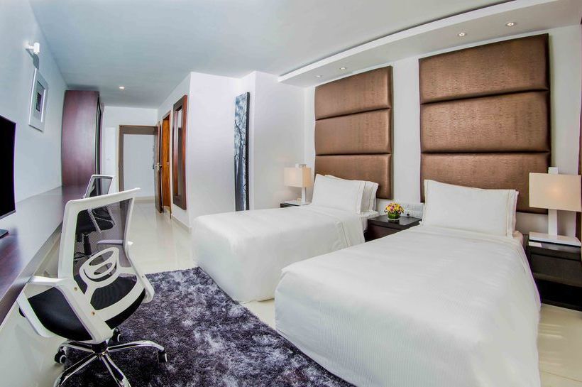 Platinum One Suites 3 Bedroom