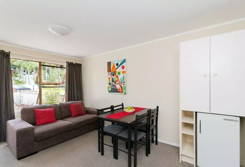 Aarangi Tui Motel