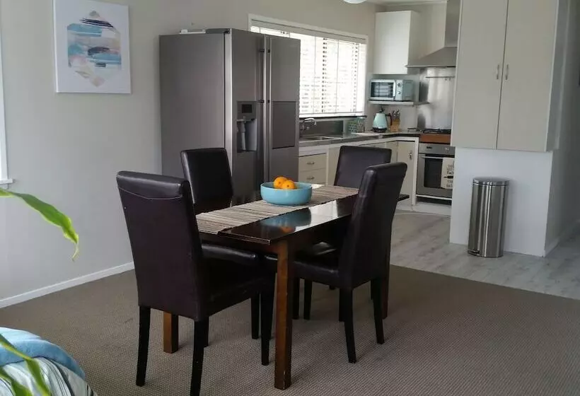 Aarangi Tui Motel