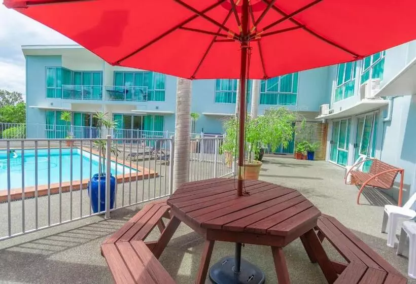 Hotel Aristotles North Shore