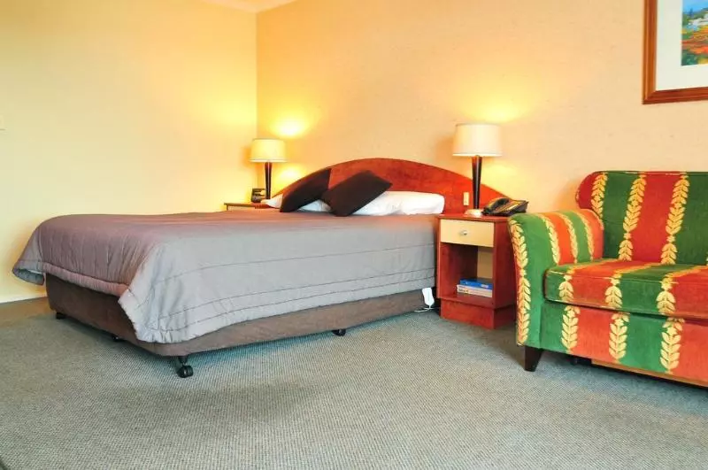 Hotel Aristotles North Shore