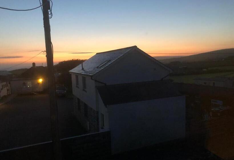 Bed and Breakfast Pendrin Guest House