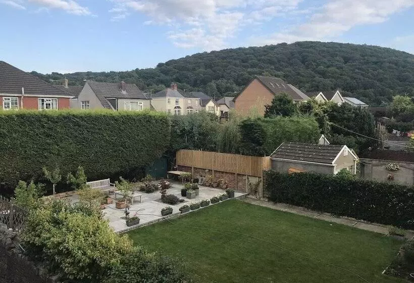 住宿加早餐  Tree Tops Guest House