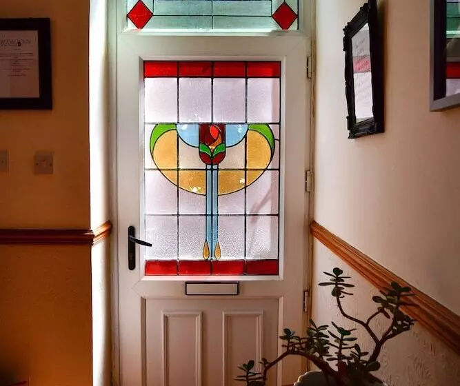 住宿加早餐  Tree Tops Guest House