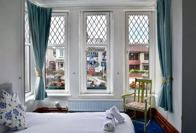 住宿加早餐  Tree Tops Guest House