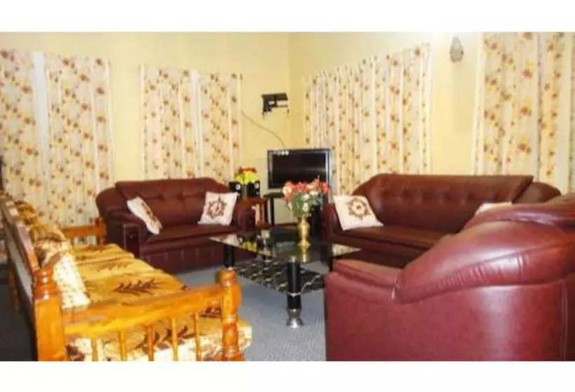 تختخواب و صبحانه Vista Bnb Racecourse View