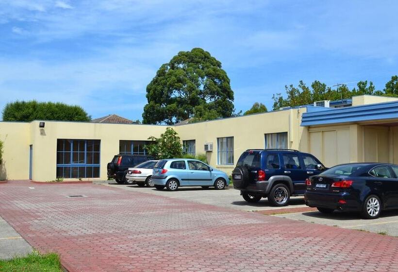 Chadstone Executive Motel