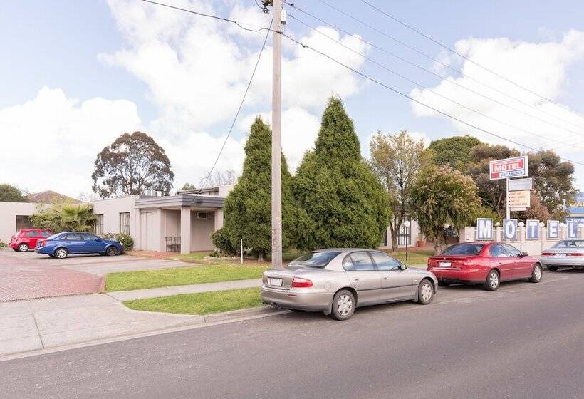 Chadstone Executive Motel