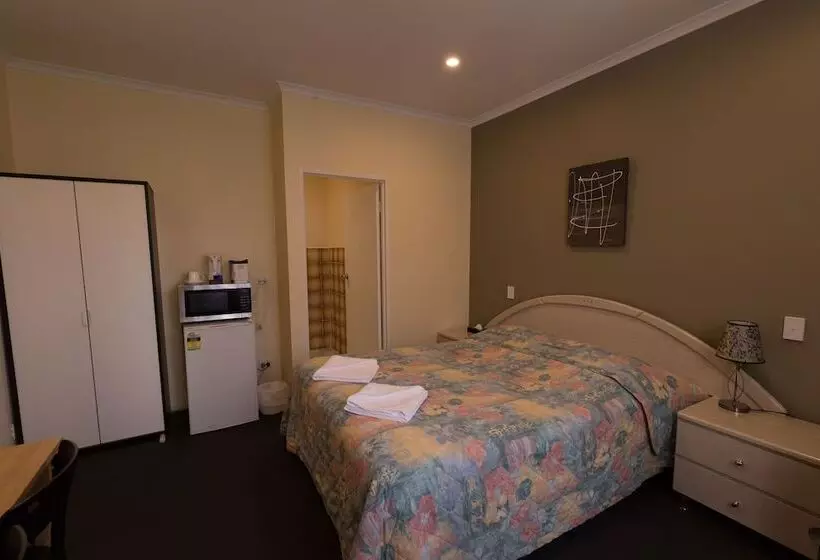 Chadstone Executive Motel