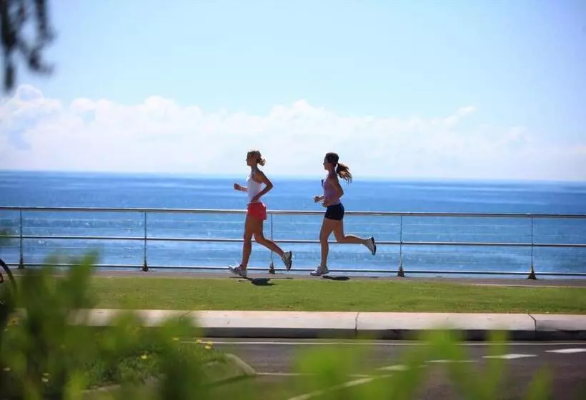 בית מלון כפרי Alex Seaside Resort