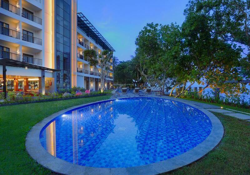 Otel Aston Anyer Beach