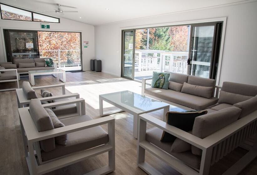 فندق Big4 Tasman Holiday Parks   Bright