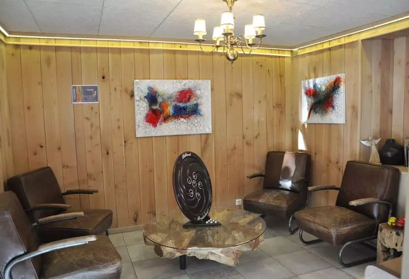 Отель Domaine Du Hirtz, Restaurant & Spa