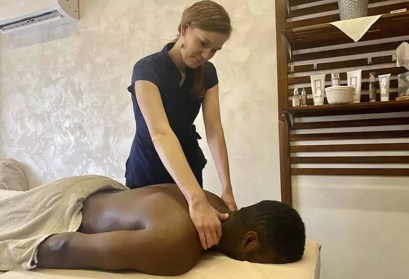 Отель Domaine Du Hirtz, Restaurant & Spa