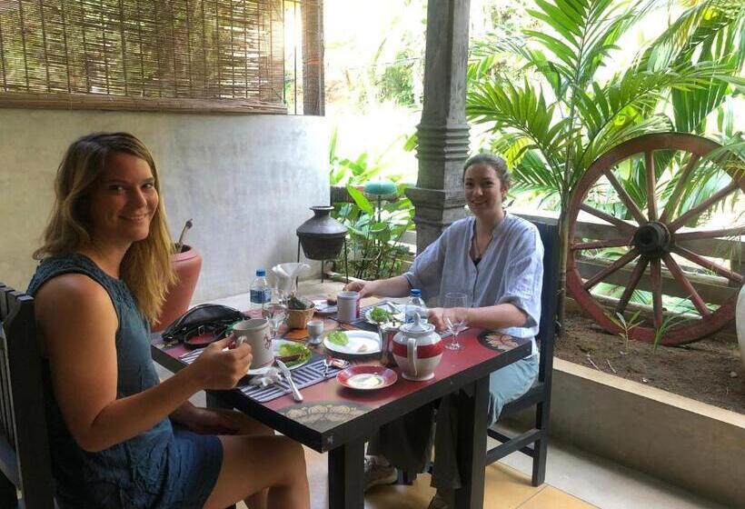 Szálloda Gangula Villa