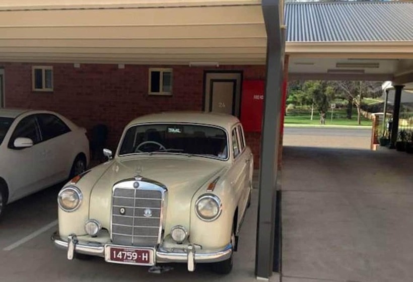 فندق Gundagai Gabriel Motor Inn