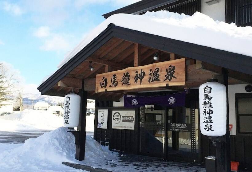 Hotel Hakuba Ryujin Onsen Ryokan Sui