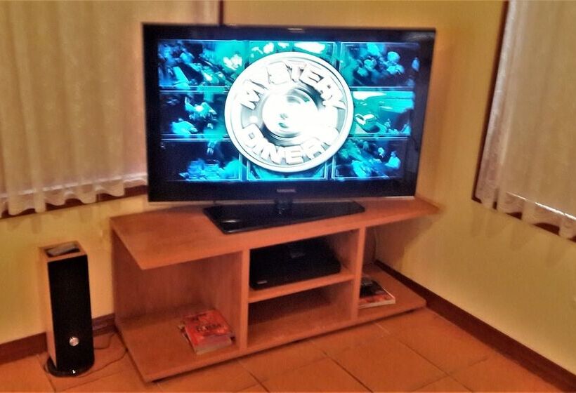 Отель Heatherlie Cottages Halls Gap