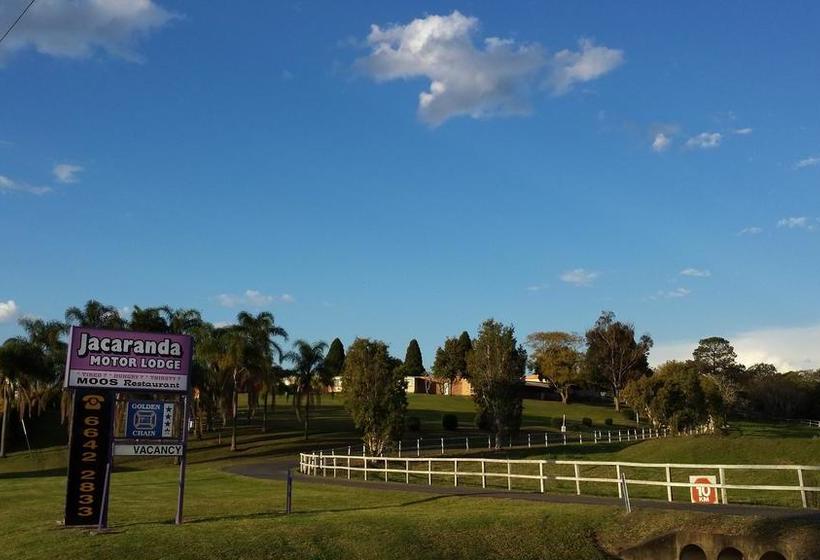 בית מלון כפרי Jacaranda Motor Lodge