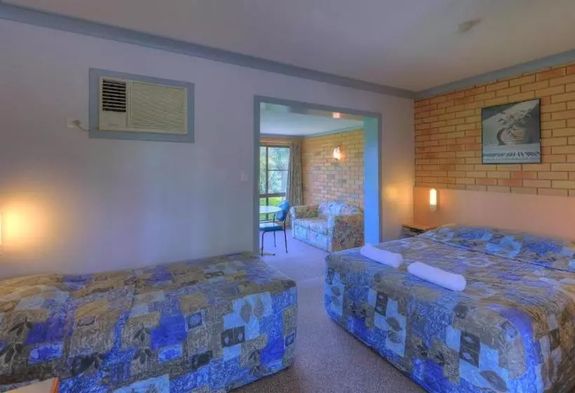 فندق Jacaranda Motor Lodge