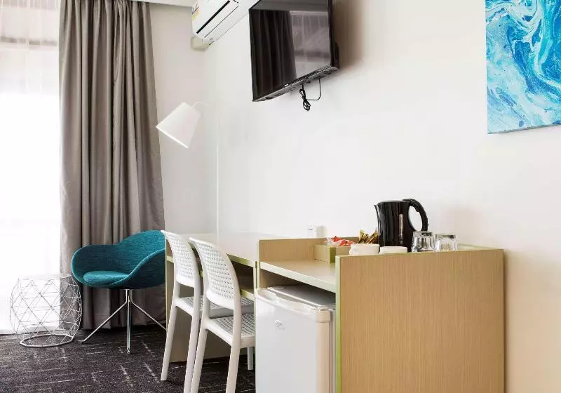 Отель Nightcap At Sandringham