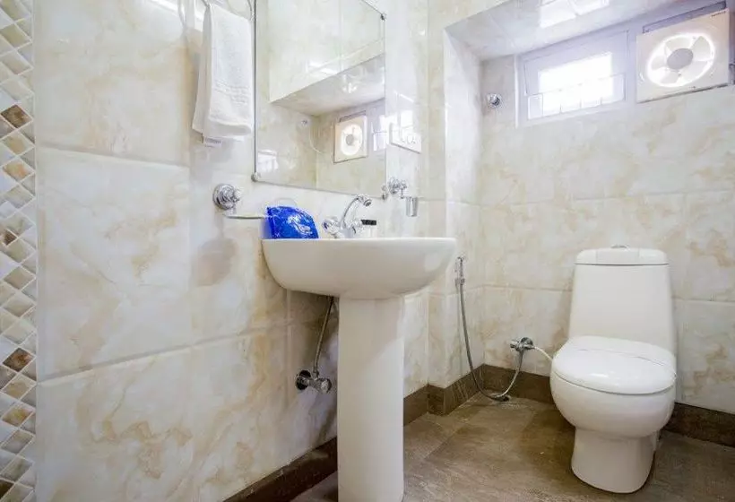 Hotell Oyo Premium Mall Road Near Raj Bhavan Darjeeling