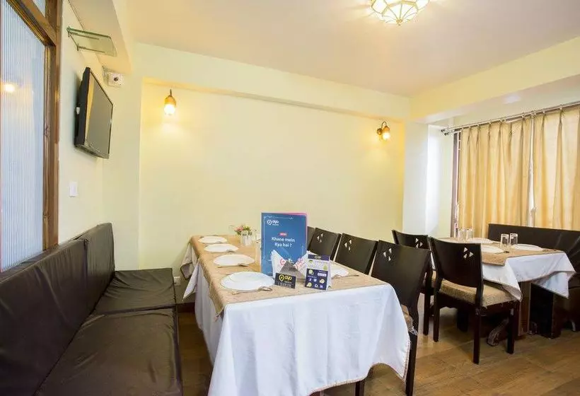 Hotell Oyo Premium Mall Road Near Raj Bhavan Darjeeling