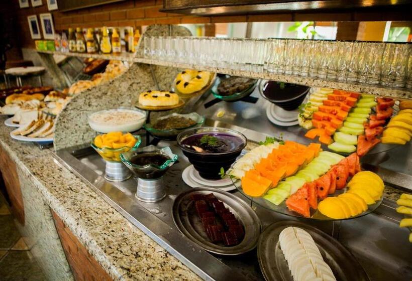 Отель Porto Dos Milagres