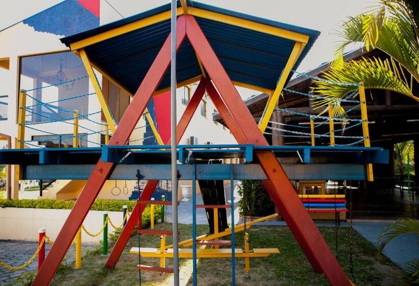 Отель Porto Dos Milagres