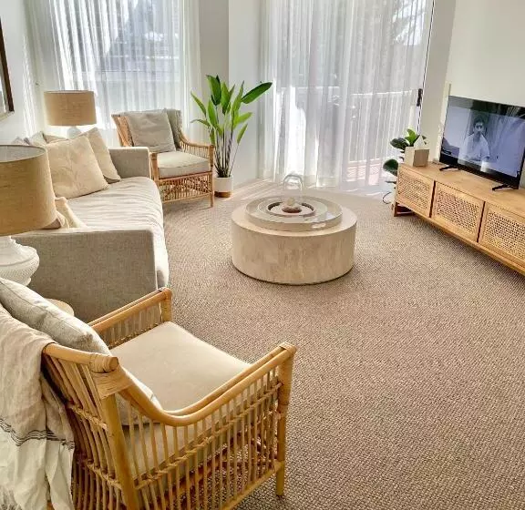 ホテル The Ritz Resort Heated Pool