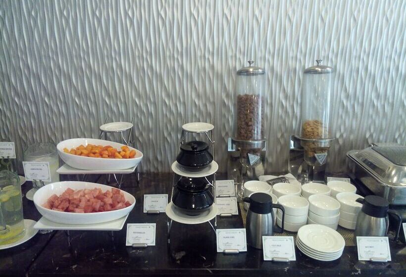 فندق The Fern Residency Midc, Pune