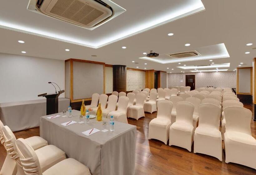 فندق The Fern Residency Midc, Pune