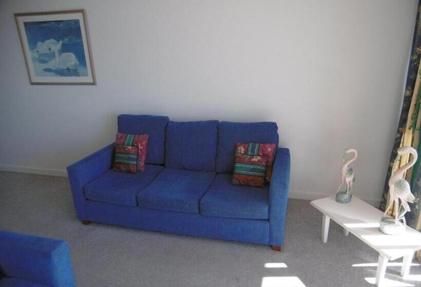 בית מלון כפרי Trafalgar Towers