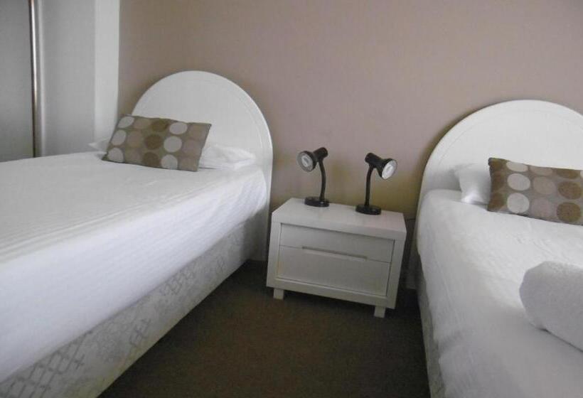 בית מלון כפרי Trafalgar Towers