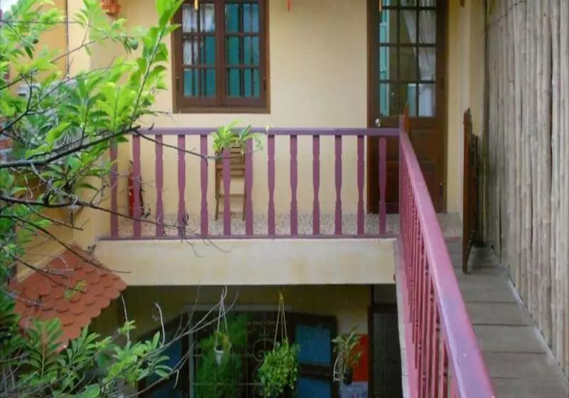 پانسیون Nha Lan Homestay