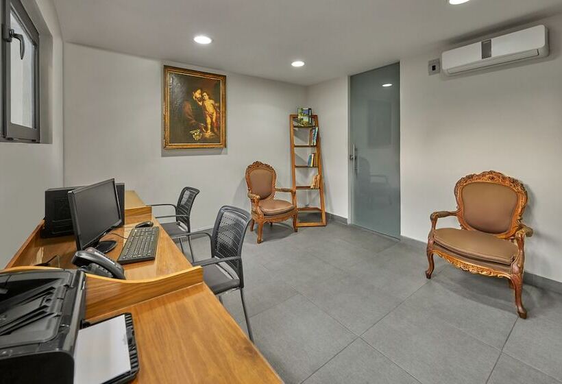 Wyndham Garden Mexico City Reforma