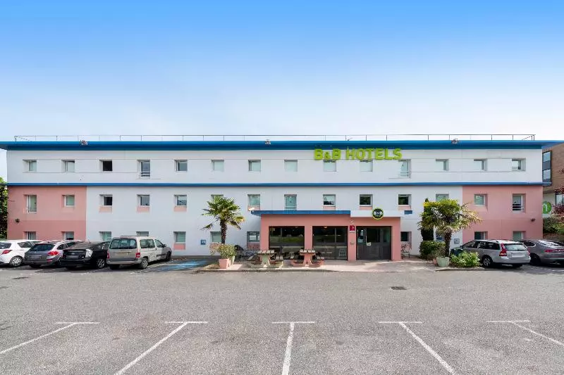 B&B HOTEL Toulouse Cité de l'Espace Hurel
