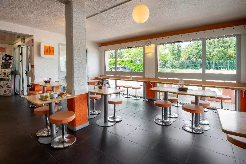 B&B HOTEL Toulouse Cité de l'Espace Hurel