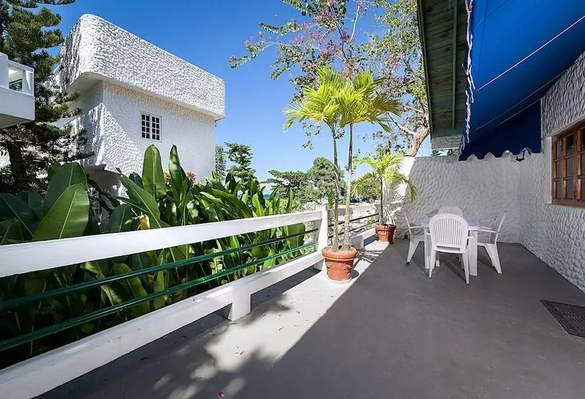 Beach House Condos, Negril