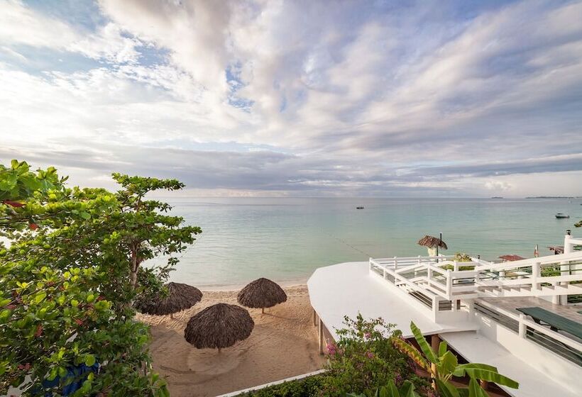 Beach House Condos, Negril