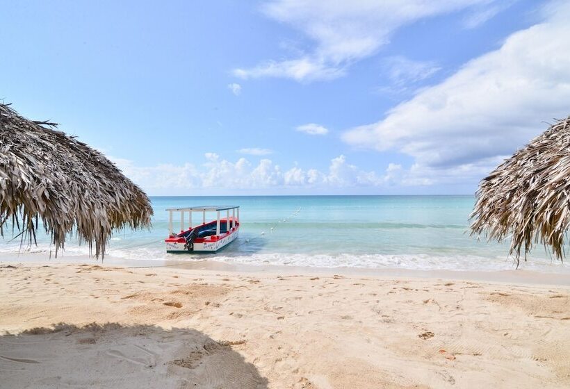 Beach House Condos, Negril