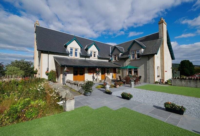 Bed and Breakfast Daviot Lodge